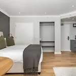 Point Break Luxury Apartments