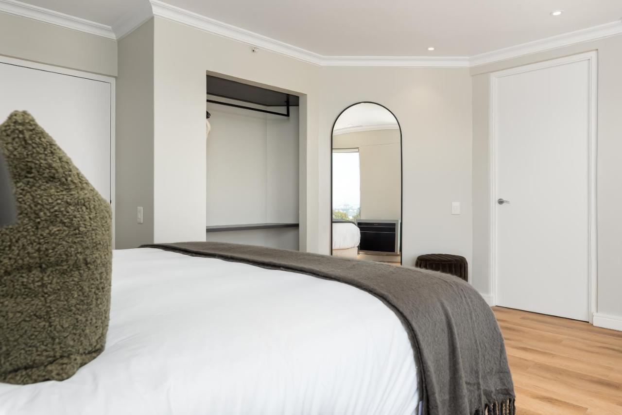 Point Break Luxury Apartment *