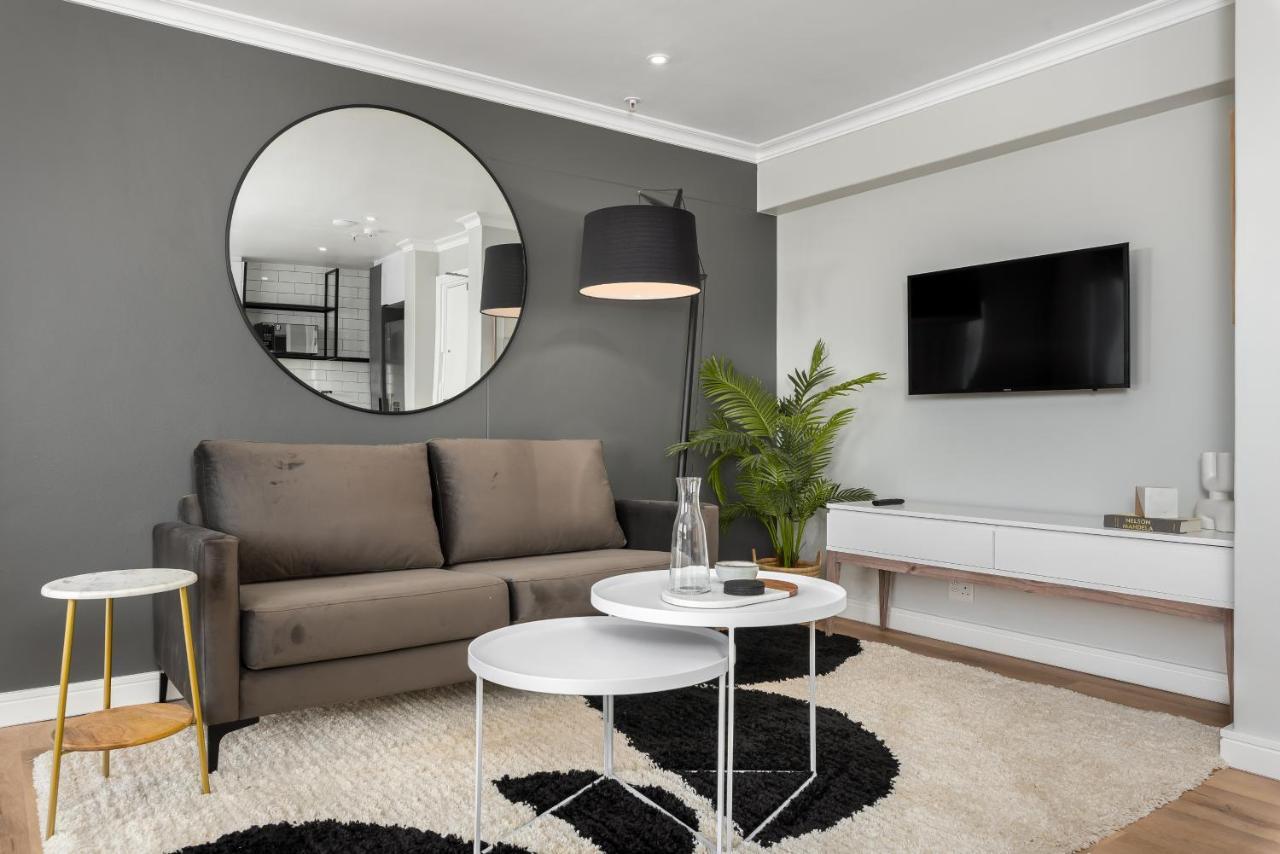 Point Break Luxury * Cape Town
